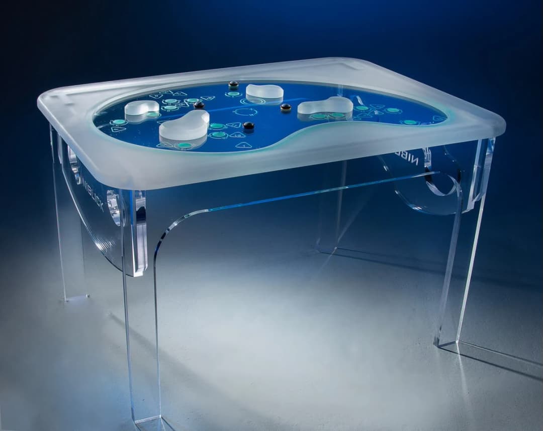 Niblick glow game table lit blue with mist